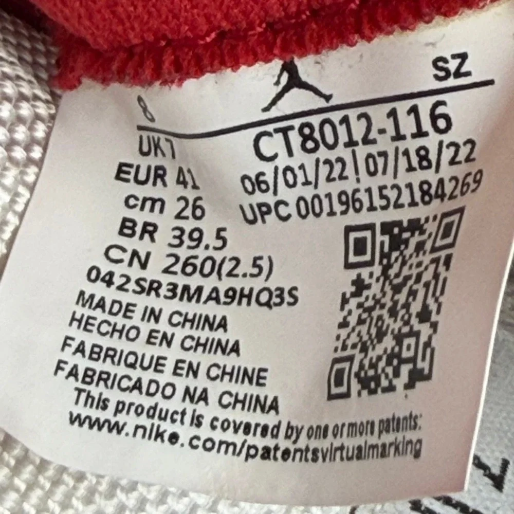 Jordan 11 Retro Cherry‎ CT8012-116 Size 8 9.5W